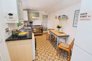 Nelson Street- click for photo gallery